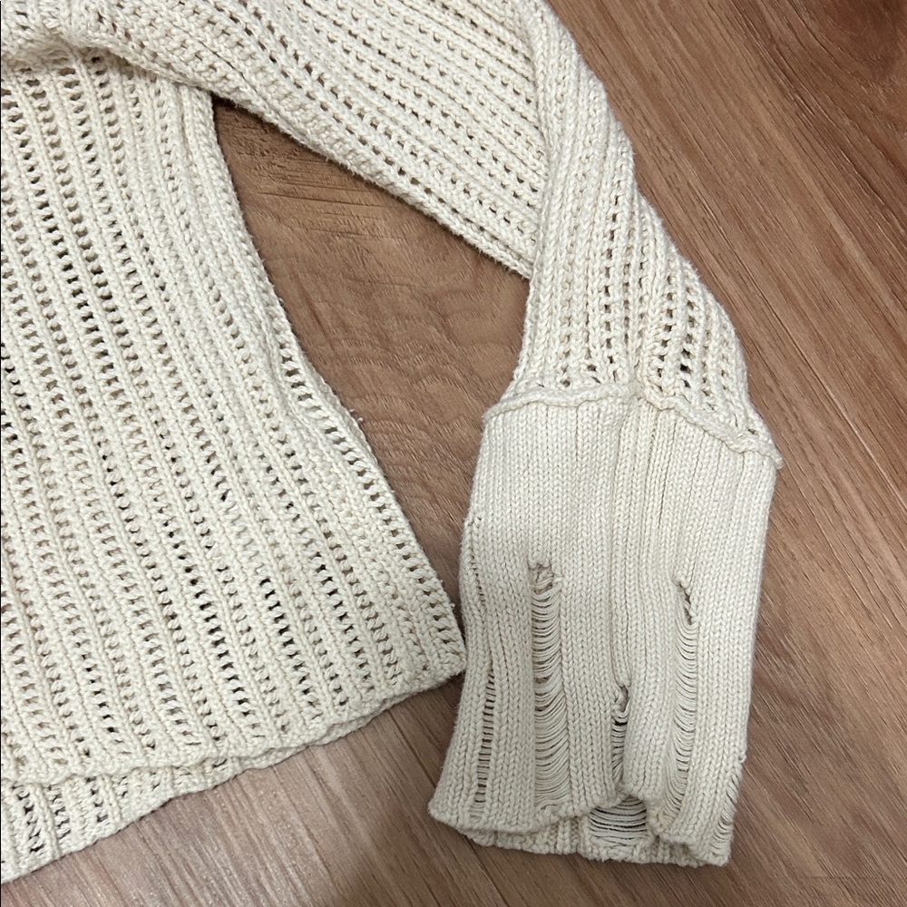 Urban Outfitters Cropped Distressed Cardigan Sweater - Picture 7 of 10